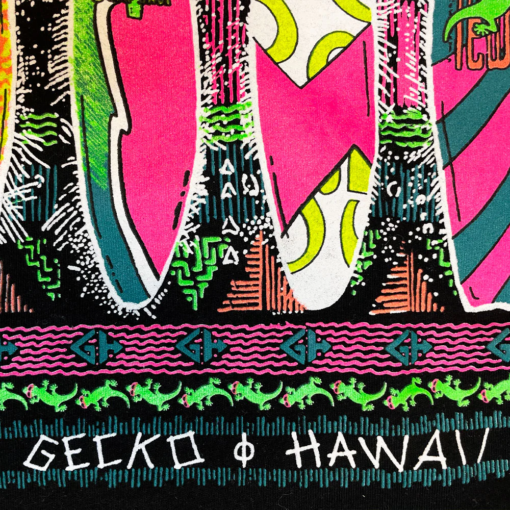 Gecko Boardroom Black Beach Tee - Image 6