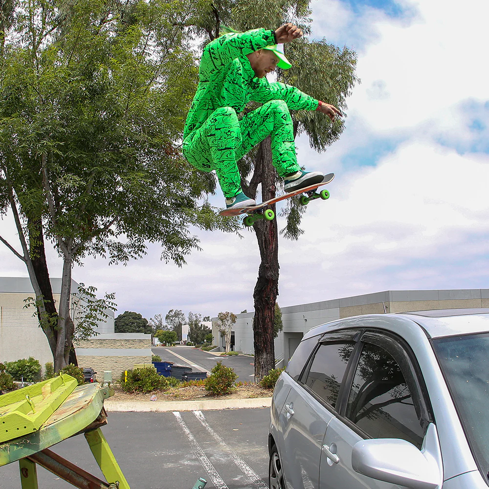 Neon Green Gecko Wall '90's Beach Pants - Image 4